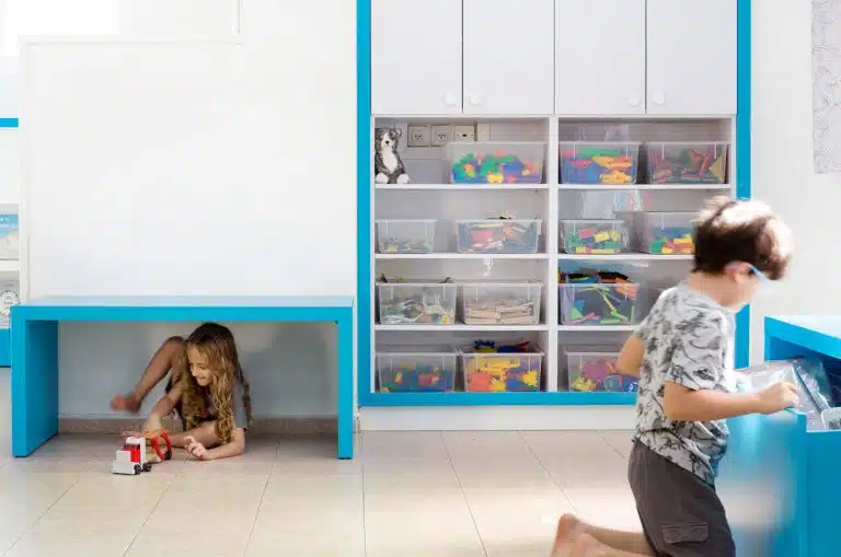 תכנון אחסון חכם המותאם לצרכי הגננת
